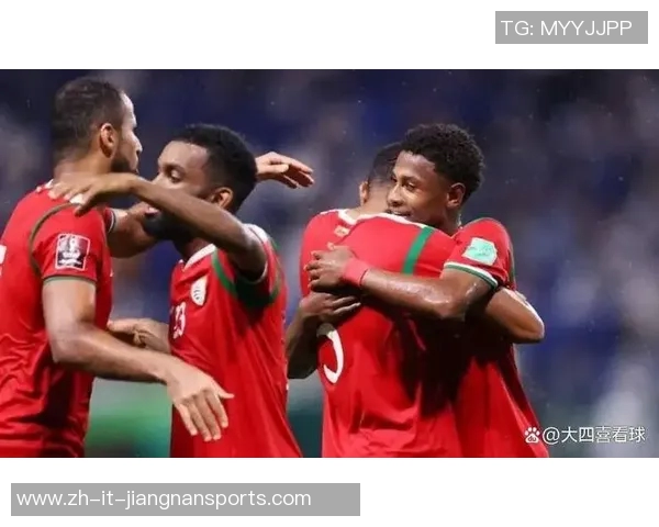 卡塔尔足球球星赛点燃激情见证绿茵对决再现璀璨瞬间